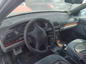 PEUGEOT 406 BERLINA (S1/S2) foto 5