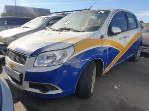 CHEVROLET AVEO HATCHBACK foto 2