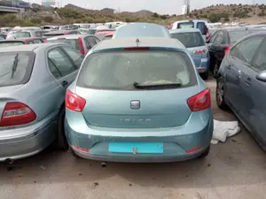 SEAT IBIZA BERLINA (6J5) foto 3