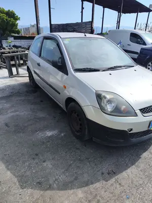 FORD FIESTA (CBK) foto 6