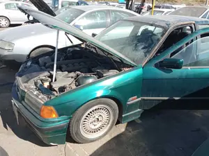 BMW SERIE 3 BERLINA (E36) foto 6