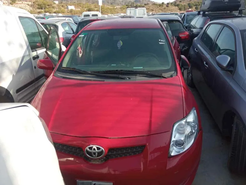 TOYOTA AURIS (E15)