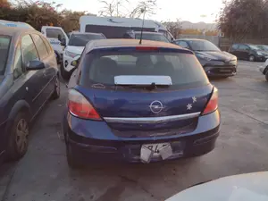 OPEL ASTRA H BERLINA foto 4