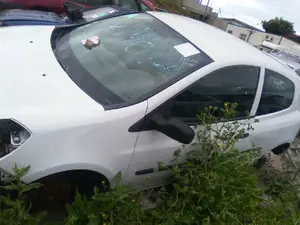 RENAULT CLIO III foto 4