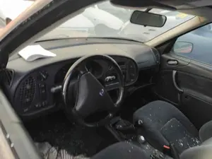SAAB 900 COUPÉ foto 5