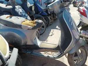 PIAGGIO (VESPA) VESPA S / LX / LXV 50/125 foto 3