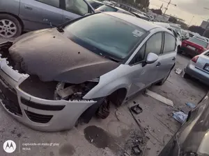 CITROEN C4 BERLINA foto 5
