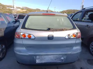 SEAT IBIZA (6L1) foto 5