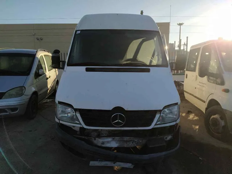 MERCEDES-BENZ SPRINTER FURGÓN