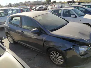 SEAT IBIZA (6P1) foto 3