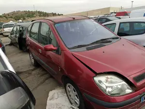 RENAULT SCENIC I (JA...) foto 5