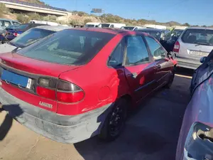 RENAULT LAGUNA (B56) foto 6