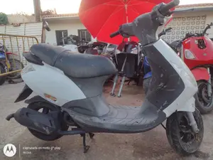 PIAGGIO (VESPA) (VESPA) ZIP SP '0 ZIP SP foto 2