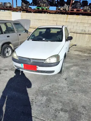 OPEL CORSA C foto 1