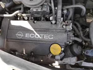 OPEL CORSA C foto 2
