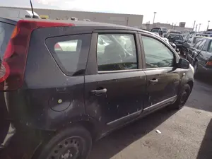NISSAN NOTE (E11E) foto 3