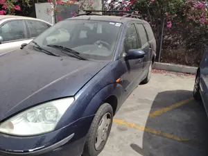 FORD FOCUS BERLINA (CAK) foto 3