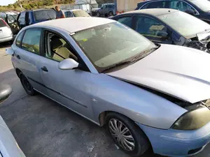 SEAT IBIZA (6L1) foto 3