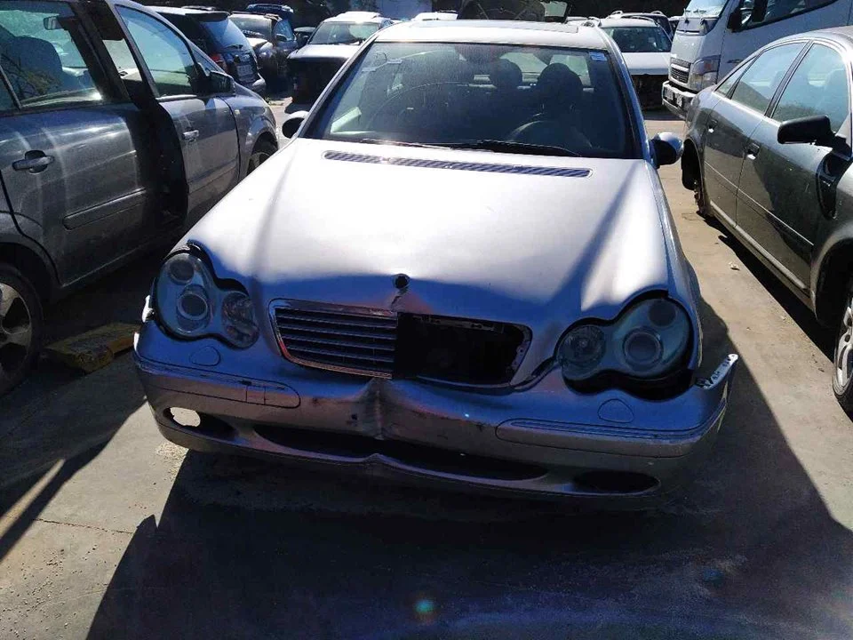 MERCEDES-BENZ CLASE C (BM 203) BERLINA
