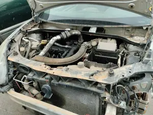 RENAULT CLIO III foto 4