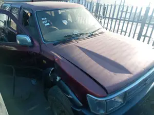 TOYOTA  foto 6