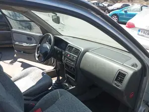 NISSAN ALMERA (N15) foto 5