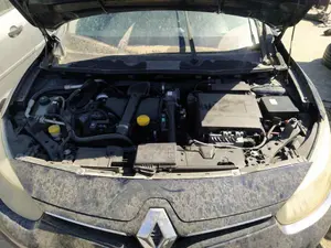 RENAULT FLUENCE foto 6