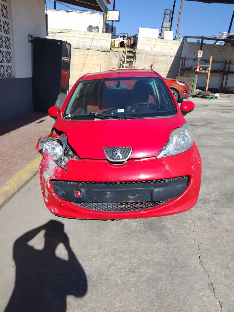 PEUGEOT 107