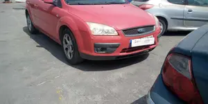 FORD FOCUS BERLINA (CAP) foto 4