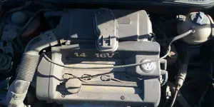 VOLKSWAGEN POLO III BERLINA (6N2) foto 2