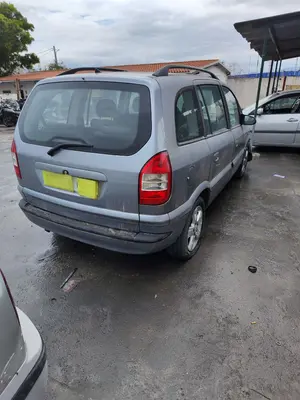 OPEL ZAFIRA A foto 7
