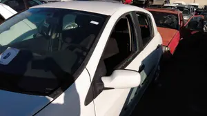 RENAULT CLIO III foto 30