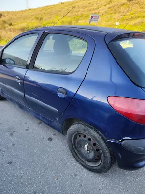 PEUGEOT 206 foto 4
