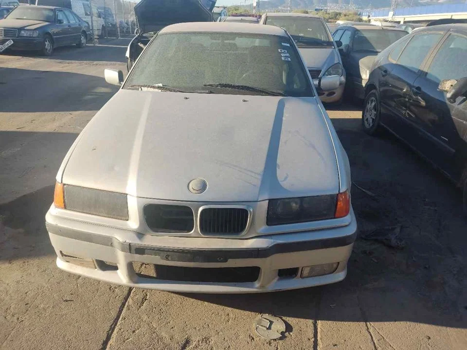 BMW SERIE 3 COMPACTO (E36)