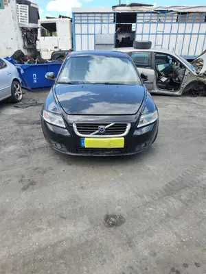 VOLVO V50 FAMILIAR foto 1