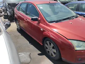 FORD FOCUS BERLINA (CAP) foto 4