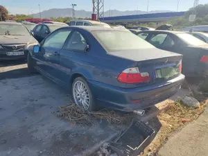 BMW SERIE 3 COUPE (E46) foto 8