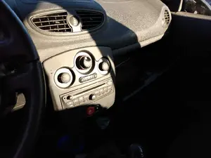 RENAULT CLIO III foto 8