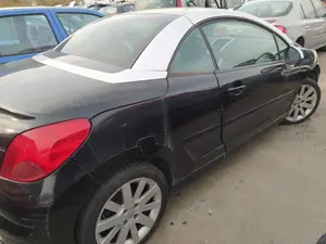 PEUGEOT 207 CC CABRIO-COUPÉ foto 2