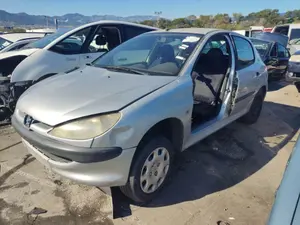 PEUGEOT 206 foto 5