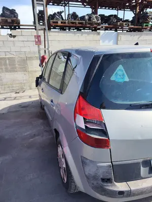 RENAULT SCENIC II foto 4