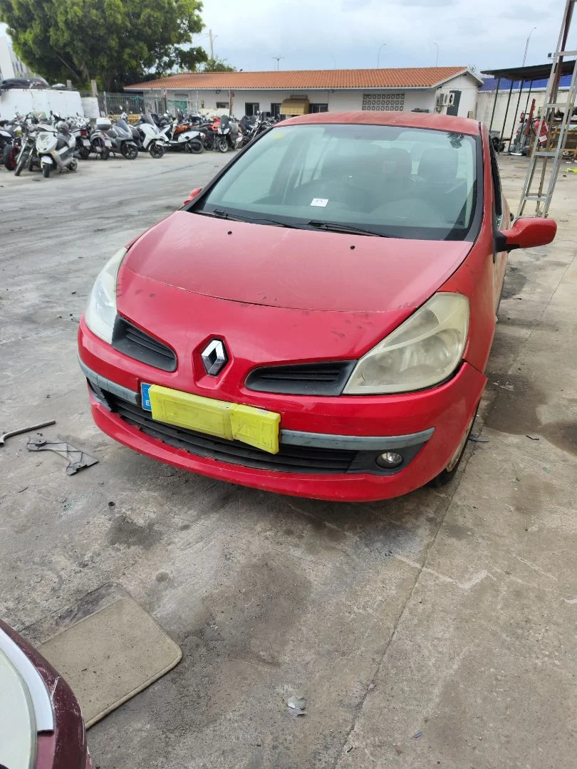 RENAULT CLIO III