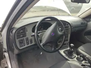 SAAB 9-5 BERLINA foto 4