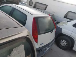 FIAT II PUNTO (188) BERLINA foto 4
