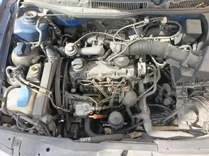 VOLKSWAGEN GOLF IV BERLINA (1J1)(10.1997) foto 10