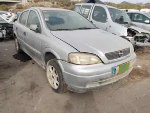 OPEL ASTRA G BERLINA foto 4