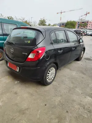 OPEL CORSA D foto 5