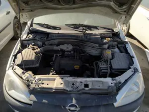 OPEL CORSA C foto 4
