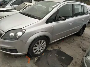 OPEL ZAFIRA B foto 2