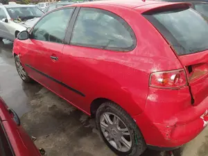 SEAT IBIZA (6L1) foto 4
